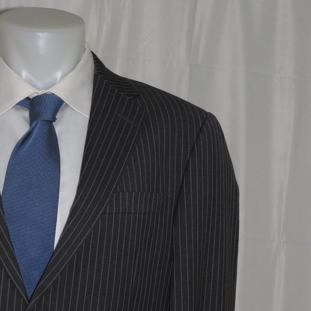 Hickey Freeman Milburn Recent Charcoal Stripes Tw… - image 1